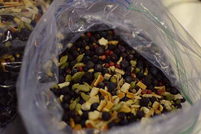 Gin Making Experience - Learning About Distillation