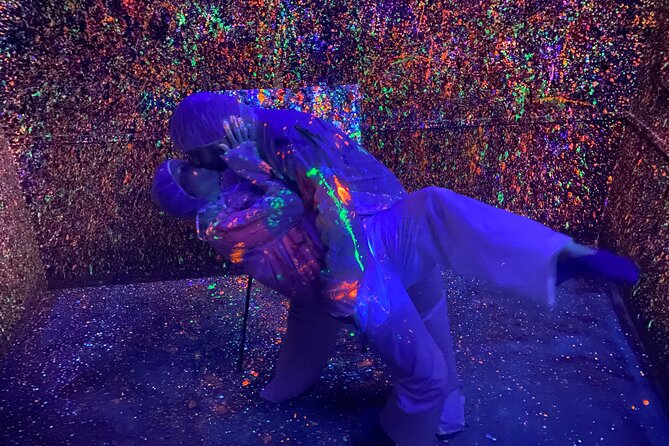Glow in the Dark Splatter Paint Experience - Location and Accessibility Details