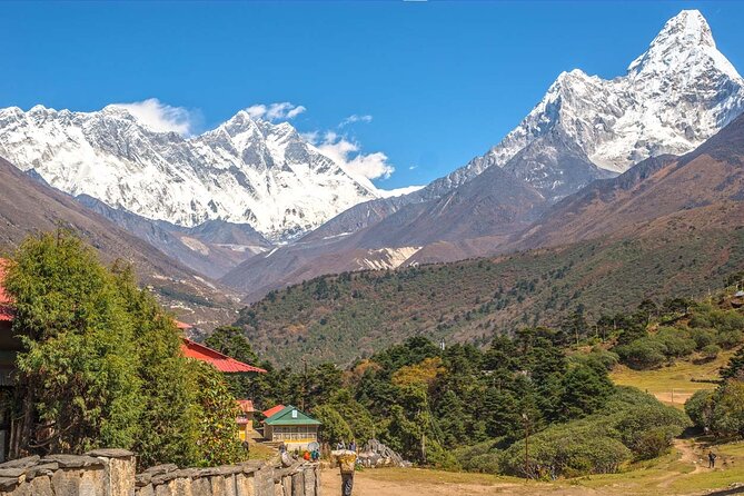 Gokyo Lakes and Gokyo Ri Trek - Best Trekking Seasons