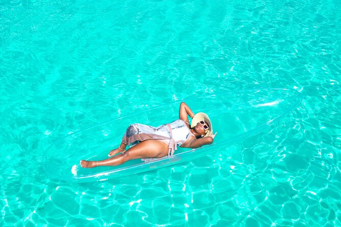 Grand Turk Beach Party And Clear Kayak Photoshoot Experience - Lunch and Local Cuisine