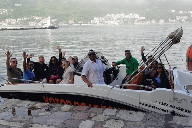 Group Perast & Lady of the Rock Tour- 1h30min Duration - Meeting and Pickup