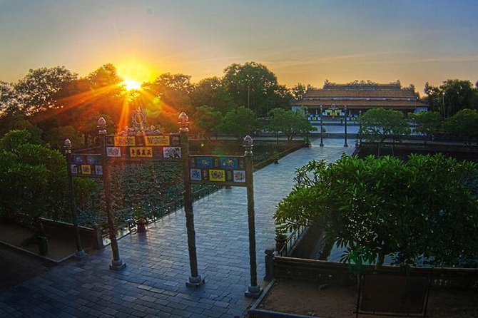 Group Tour: Visit Hue Imperial From Da Nang - Full Day Trip - Meeting and Pickup Details