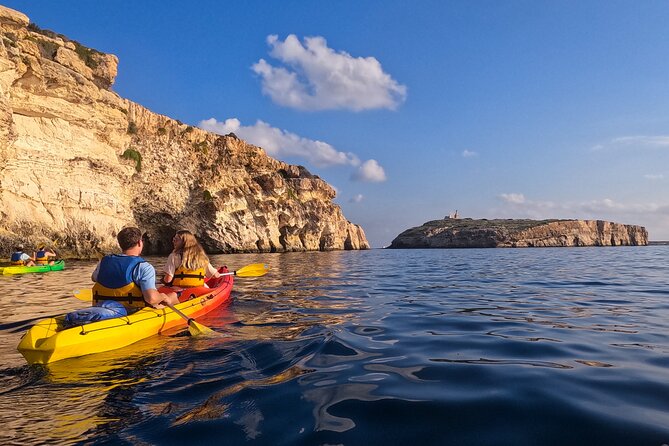 Guided Kayak Tour in St Pauls Island - Safety and Equipment