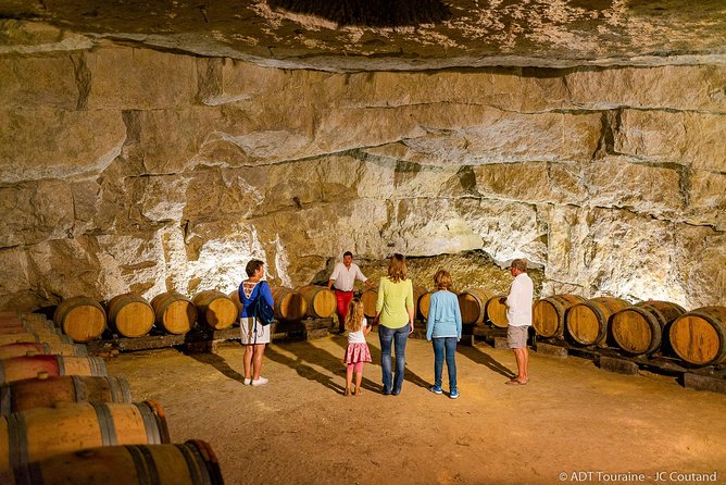 Guided Tour of the Museum - Tasting - Meeting and Pickup