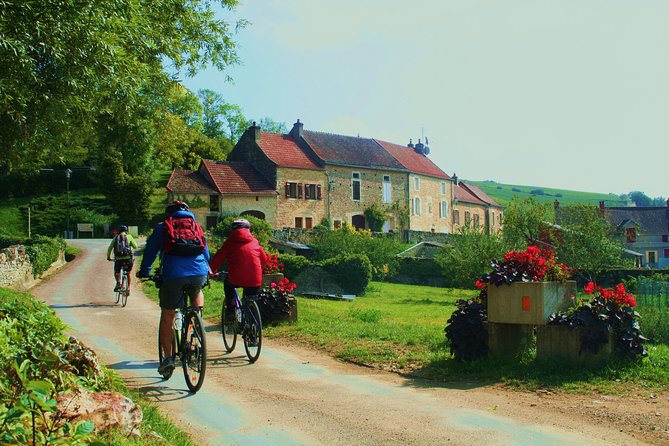 Guided Week Bike Tour in France, Burgundy Wine Region - Accommodation and Meals