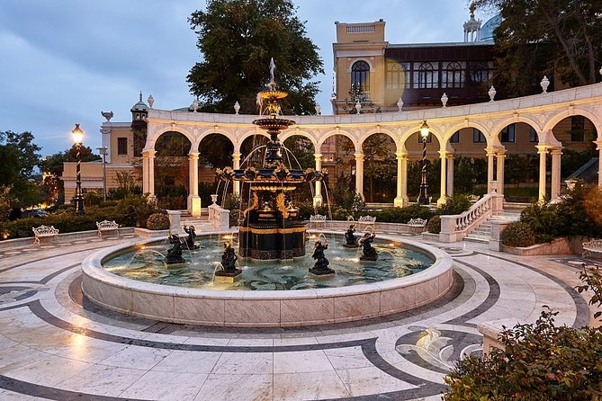 Half-Day Baku Private Walking Tour With Pickup - Accessibility