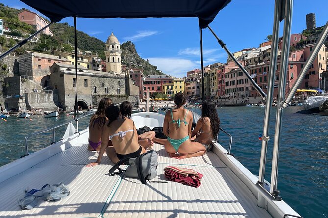 Half Day Guided Tour of the Cinque Terre From the Sea - Whats Included