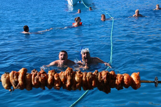 Half-Day Odyssey Guided Boat Safari With Lunch in Cyprus - Onboard Amenities and Refreshments