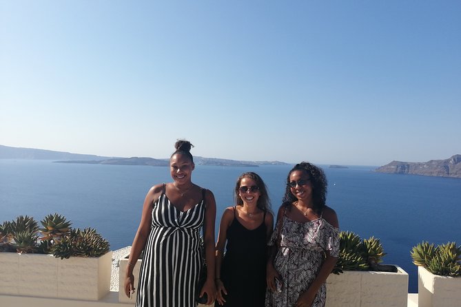 Half-Day Private Tour in Santorini Review - Pickup and Start Time Details