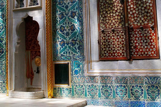Half-Day Private Tour: Istanbul Shore Excursion With Topkapi Palace - Inclusions and Exclusions