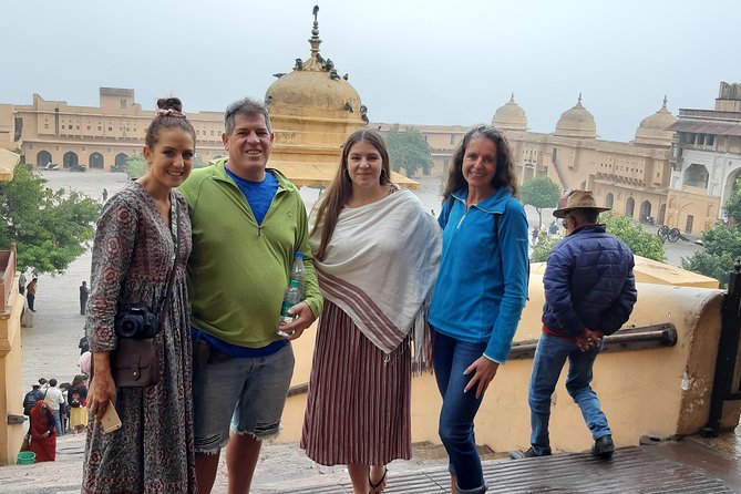 Half Day Private Tour of Jaipur - Meeting Point and Logistics