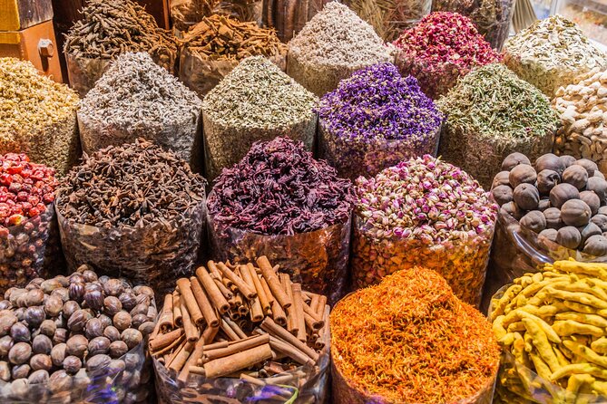 Half Day Walking Tour in Manama With Licensed Guide - Itinerary Highlights