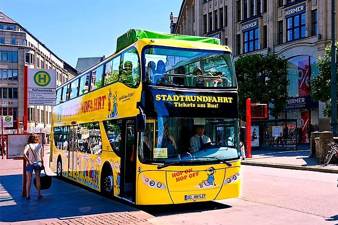 Hamburg: Hop-On Hop-Off Tour - Yellow Double Decker - Highlights of the Tour