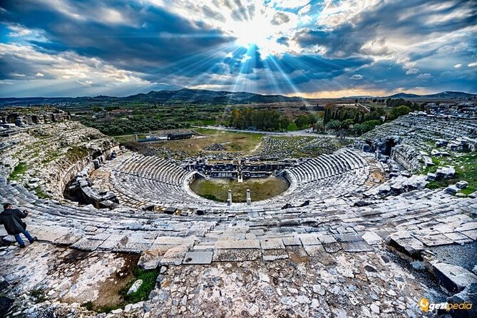 Heart of Aegean: Private Priene - Miletus - Didyma Tour - Marveling at Didymas Architectural Wonders