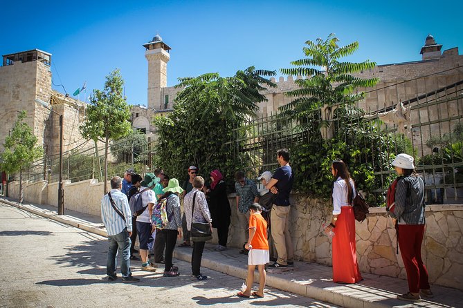 Hebron Dual Narrative Tour From Tel Aviv - Accessibility and Medical Considerations