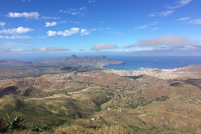 Hike Monte Verde, Natural Park, São Vicente, 3h +/- (roundtrip) - Inclusions