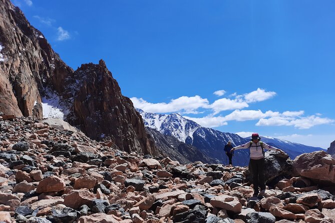 Hiking in Cajón De Los Arenales From Mendoza or Uco Valley - Meeting and Pickup Arrangements