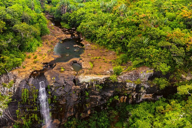 Hiking in Mauritius: Tamarind Falls (7 Cascades) With Hotel Transfer & Guide - Health and Fitness Requirements