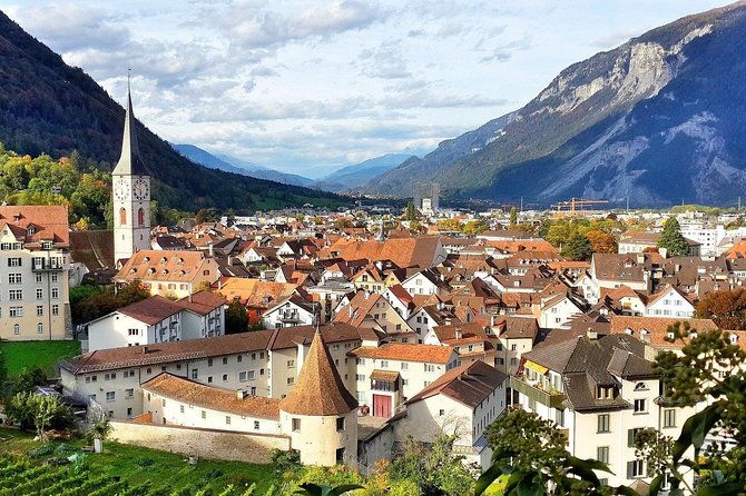 Historic Chur: Exclusive Private Tour With a Local Expert - Accessibility & Suitability