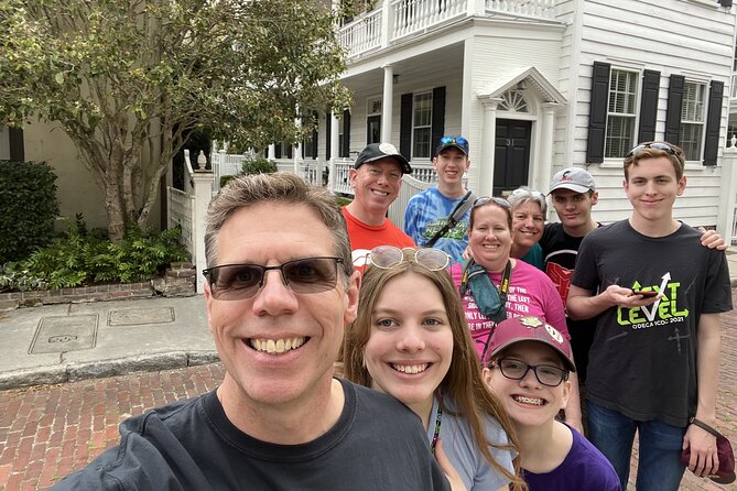 Historic Downtown Self-Guided Tour in Charleston - Experience the Adventure