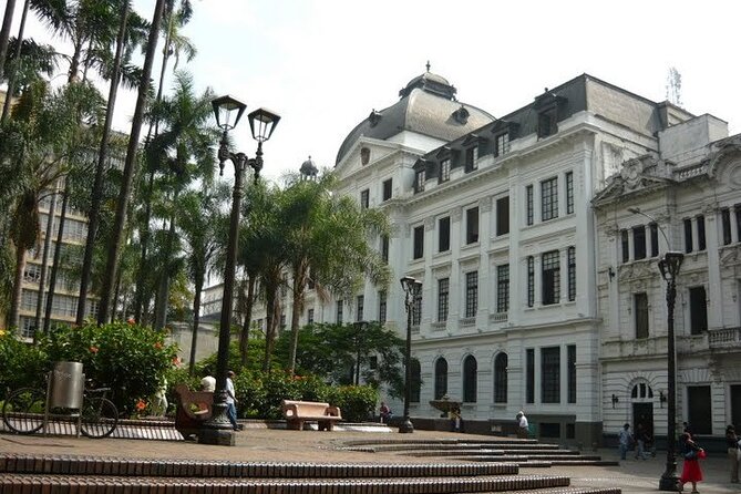Historical Walking Cali City Tour 3H - Inclusions