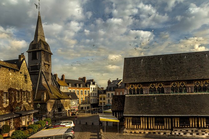 Honfleur Private Walking Tour With A Professional Guide - Architecture and Cobblestone Streets