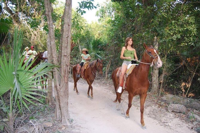 Horseback Riding Jaco Beach - Ride Schedule and Availability