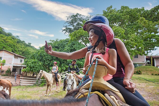 Horseback Riding Tour in Sierra Madre From Puerto Vallarta - Meeting and Pickup Information