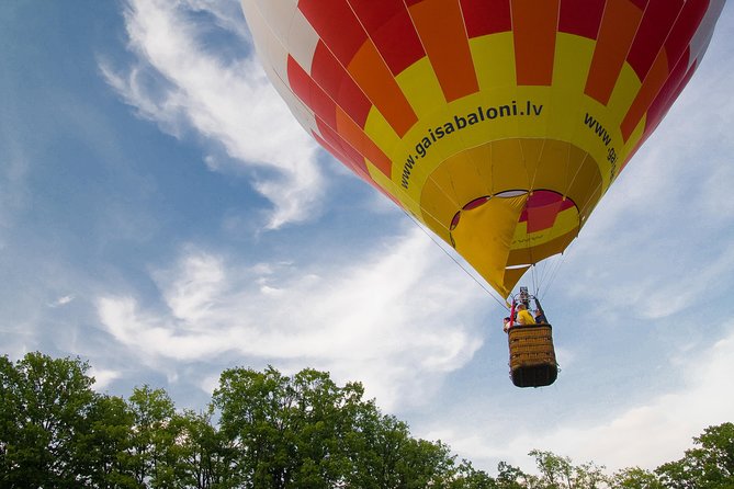 Hot Air Balloon Rides Review: A Unique Experience - Transportation Options
