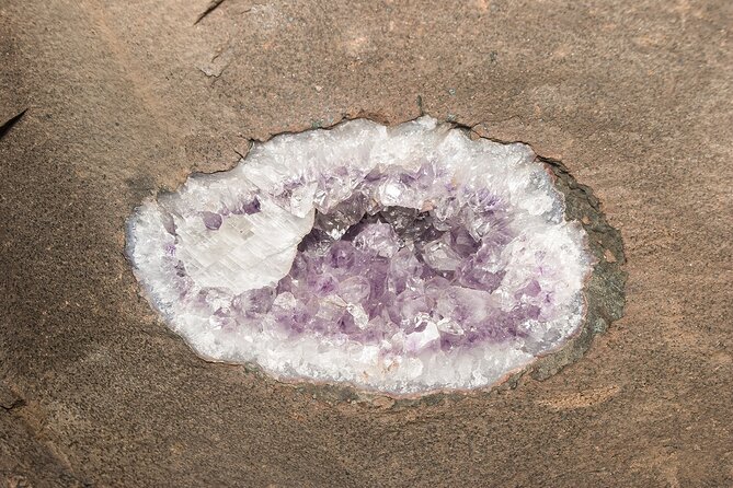 Iguazu: Visit Mines of Wanda - Travel Details