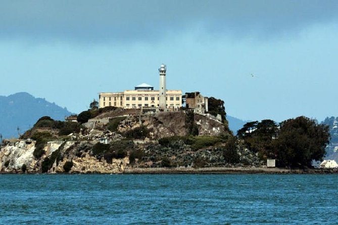 Inside Alcatraz and One Day Bike Rental - Exploring Alcatraz With the Audio Tour