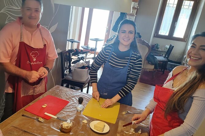 Intimate and Authentic Pasta Lesson & Chianti Wine. Free Parking - Exceptional Guest Reviews