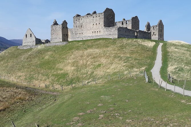 Inverness to Culloden, Cairngorms and Clava Cairns Tour - Immerse in Culloden Battlefield Insights