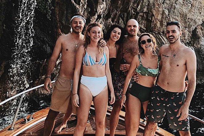 Ischia & Procida Private Boat Tour - Meeting and Pickup Details