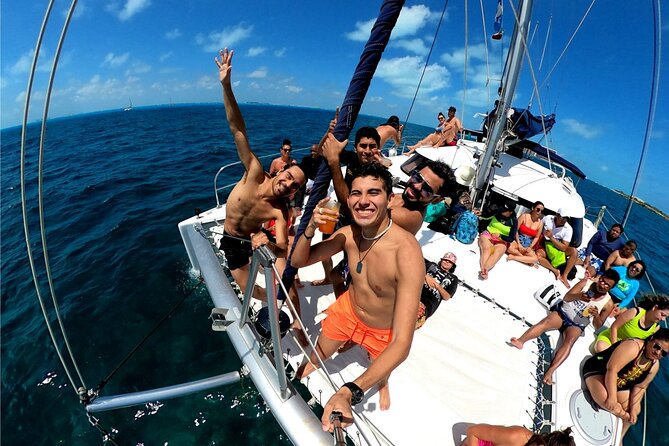 Isla Mujeres Catamaran + Snorkel + Open Bar on Board + Buffet - Meeting and Pickup