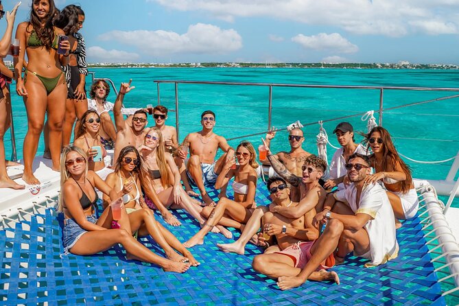 Isla Mujeres Cruise With Beach Club, Snorkel, Lunch and Open Bar - Itinerary and Stops