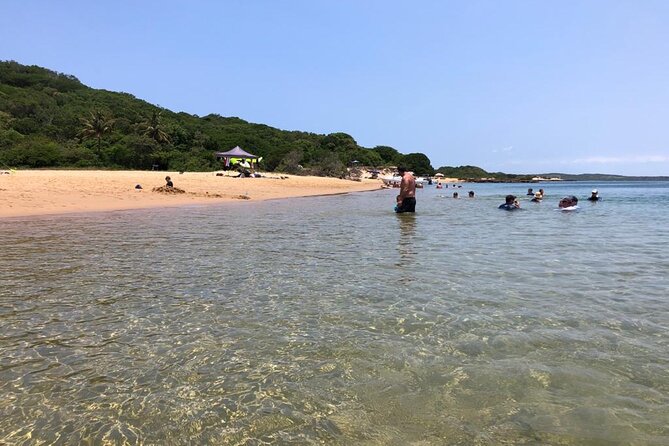 Island Escape Day Trip Speedboat Excursion in Maputo - Meeting Point and Pickup
