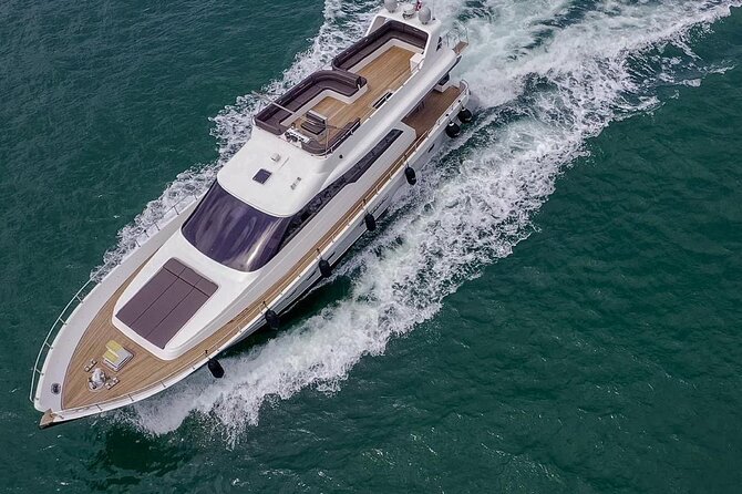Istanbul: Private Bosphorus Tour On Luxury Yatch - Meeting and Pickup