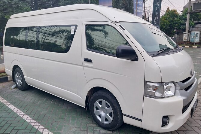 Jakarta Car Rental Full-day (8 Hours) - All Inclusive - Included Services