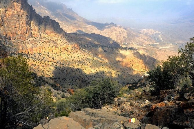 Jebel Shams, Balcony Walk & Al Hamra Village - Discovering Al Hamra Village