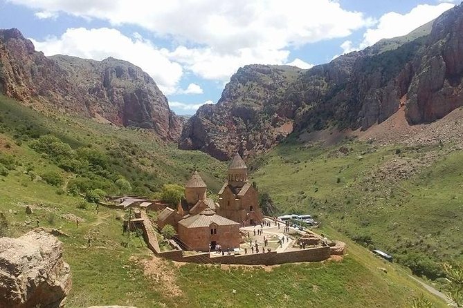 Jermuk (Waterfall), Noravank, Wine Degustation, Khor Virap - Transportation Details