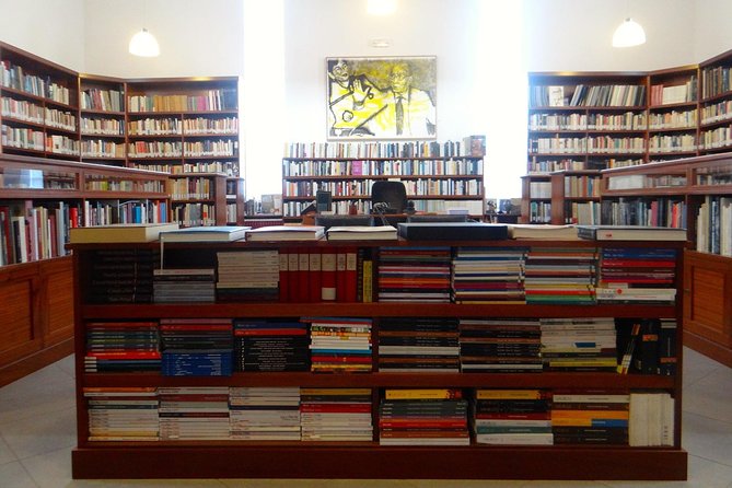 Jose Saramago House and Library Museum Tickets - Transportation and Pickup Details