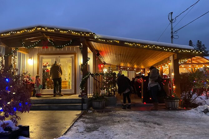 Kelowna Winery Bee Merry & Bright Holiday Light Up - Included Amenities