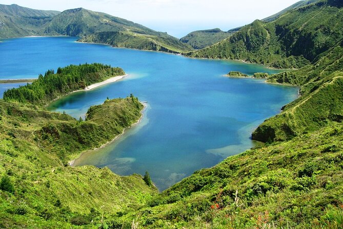 Lagoa Do Fogo: Private Scenic Walking Tour - Included Features