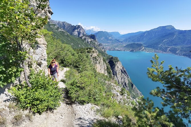 Lake Garda: One Day Private Hiking Excursion - Navigational Challenges and Local Guide Support