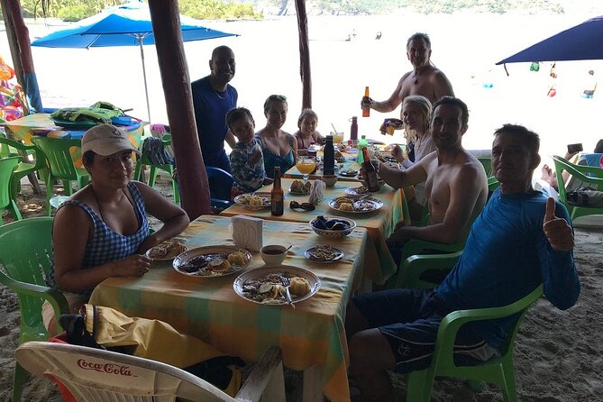 Las Gatas Kayaking and Snorkeling Tour - Key Inclusions