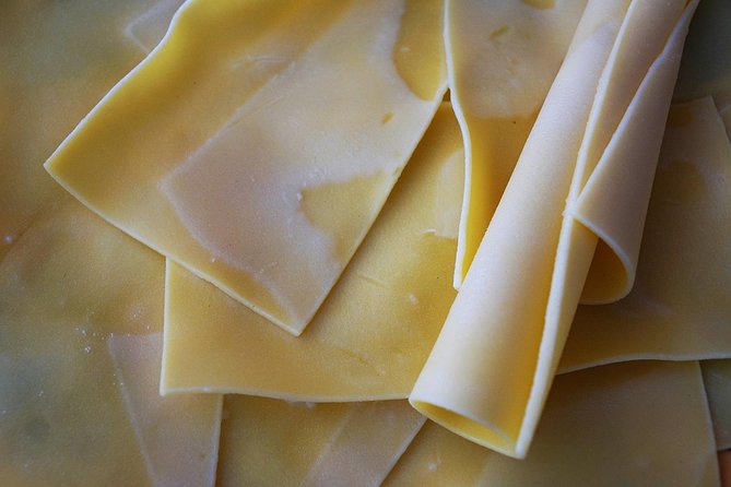 Lasagna Cooking Class With Lunch and Perugia Guided Tour - Itinerary Details