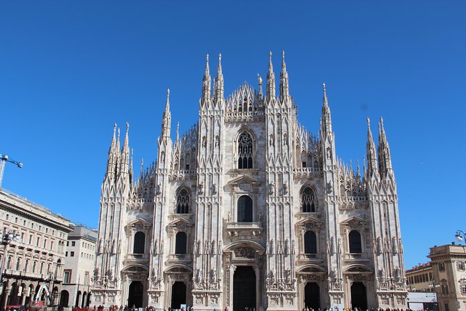 Learn & Go! Milan Tour With an Italian Language Teacher as a Guide!