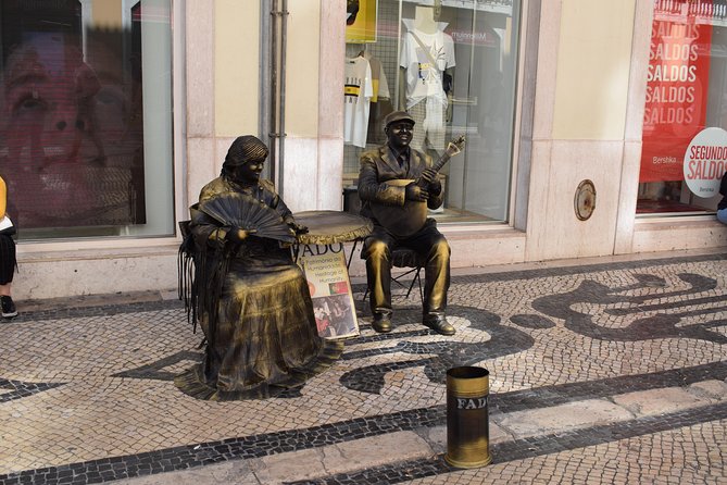 Lisbon Full Day Private Tour From the West - Navigating With a Guide
