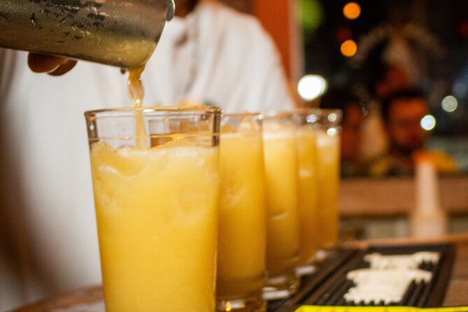 Live the Nightlife in Cartagena Partying - Exploring Cholón